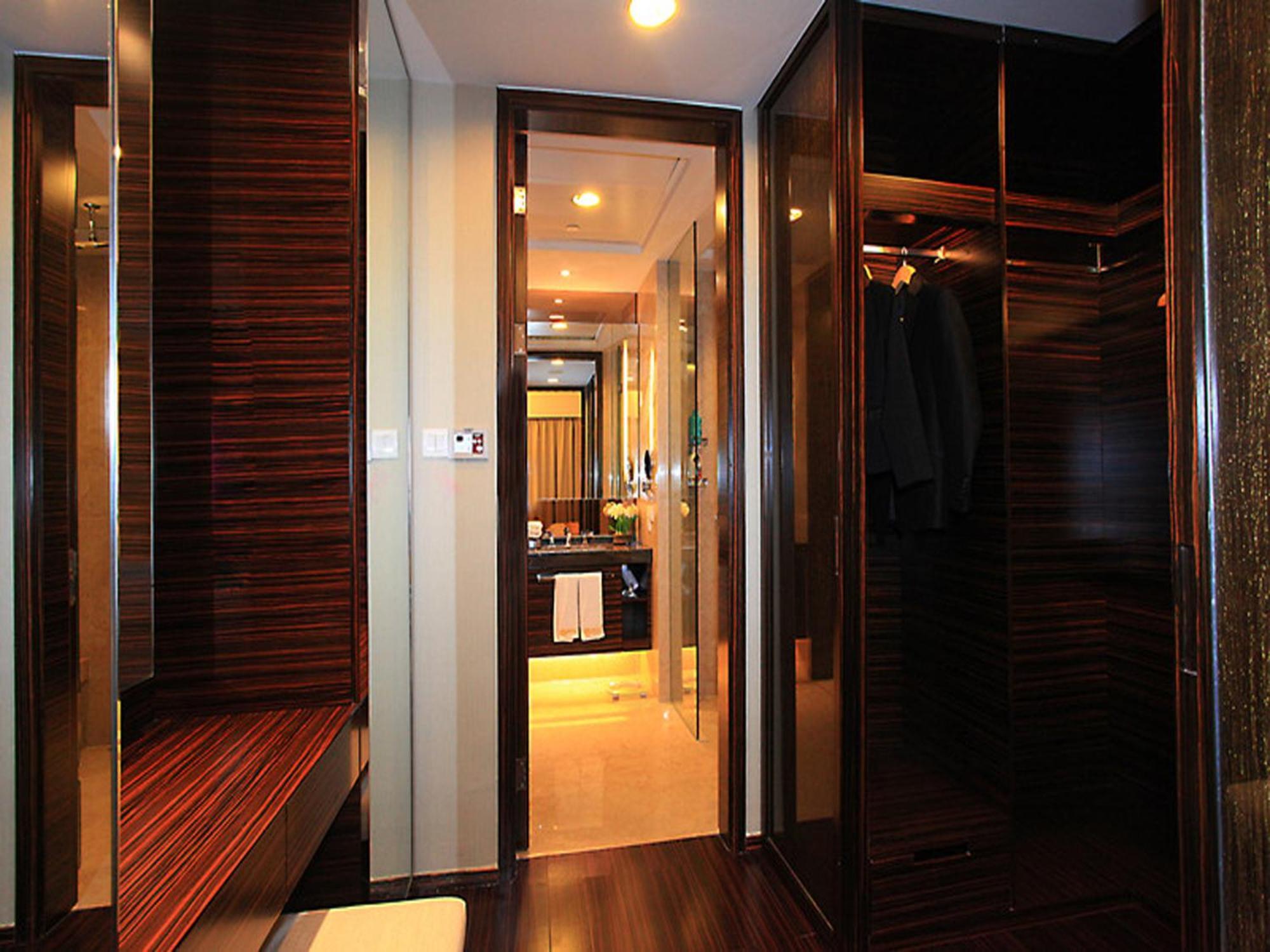 Heefun Apartment Gz -Poly World Trading Center-Walking Distance To Canton Fair Dış mekan fotoğraf