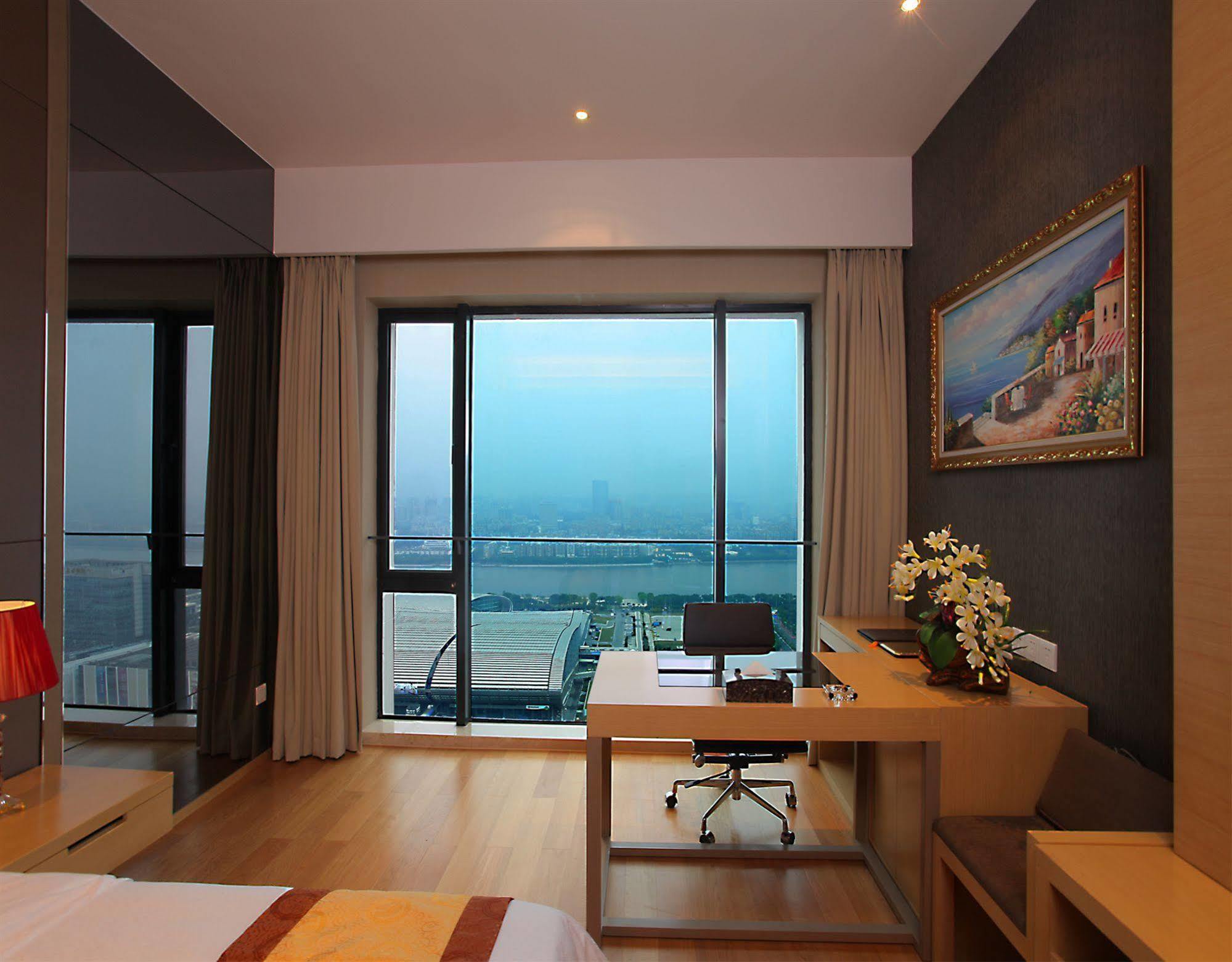 Heefun Apartment Gz -Poly World Trading Center-Walking Distance To Canton Fair Dış mekan fotoğraf